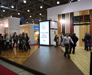 Косвик на выставке Mosbuild 2011